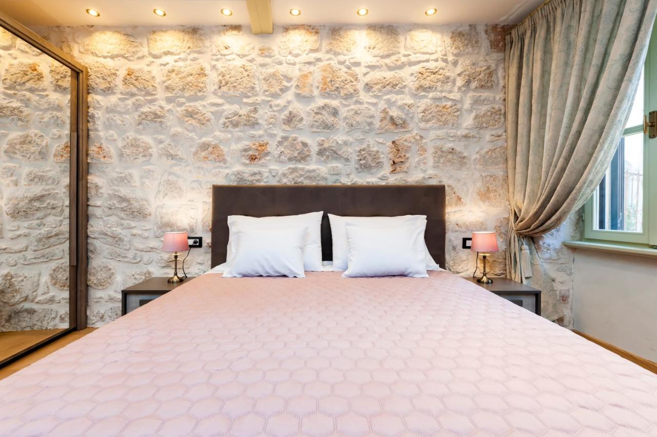 Dc II Downtown Apartment Ρόβινι Εξωτερικό φωτογραφία