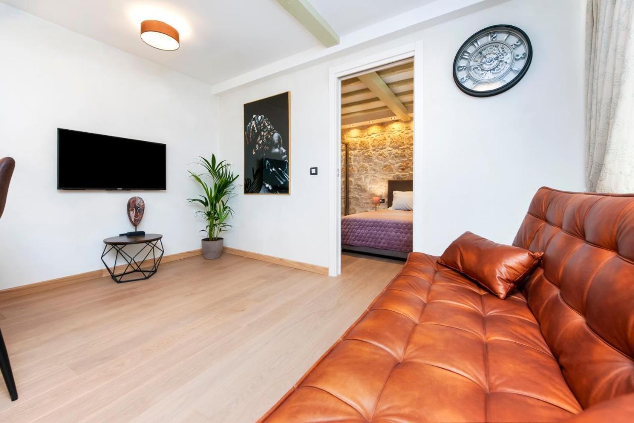 Dc II Downtown Apartment Ρόβινι Εξωτερικό φωτογραφία