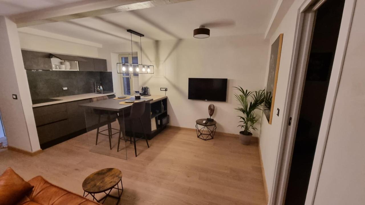 Dc II Downtown Apartment Ρόβινι Εξωτερικό φωτογραφία