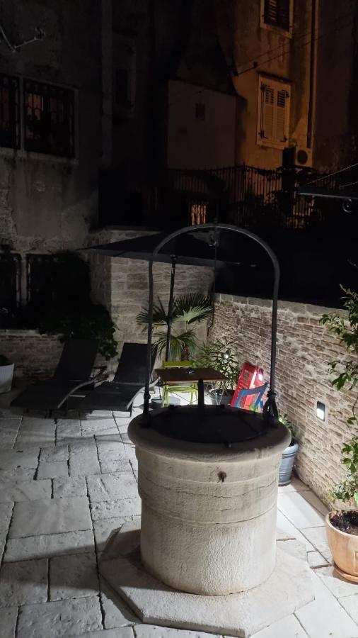 Dc II Downtown Apartment Ρόβινι Εξωτερικό φωτογραφία